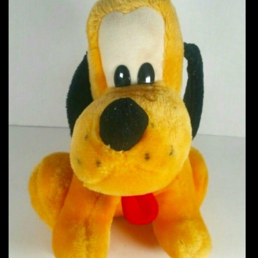 Vintage Disneyland Walt Disney World Pluto Plush Sitting Dog 10"